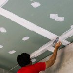 leveling the ceiling with plasterboard without a frame